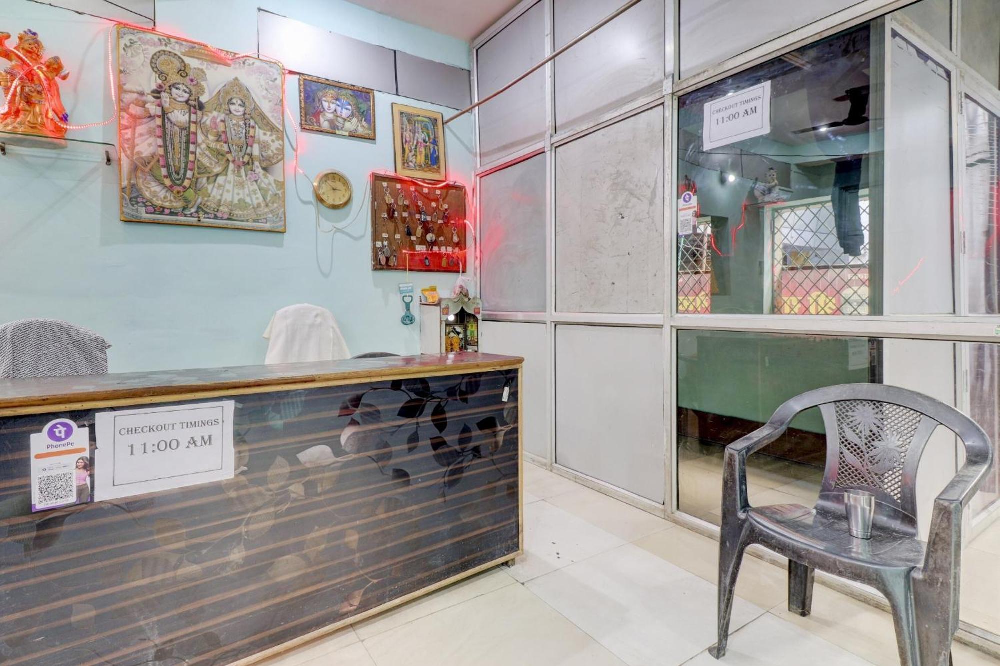 Hotel O Shree Radha Guest House Джханси Экстерьер фото